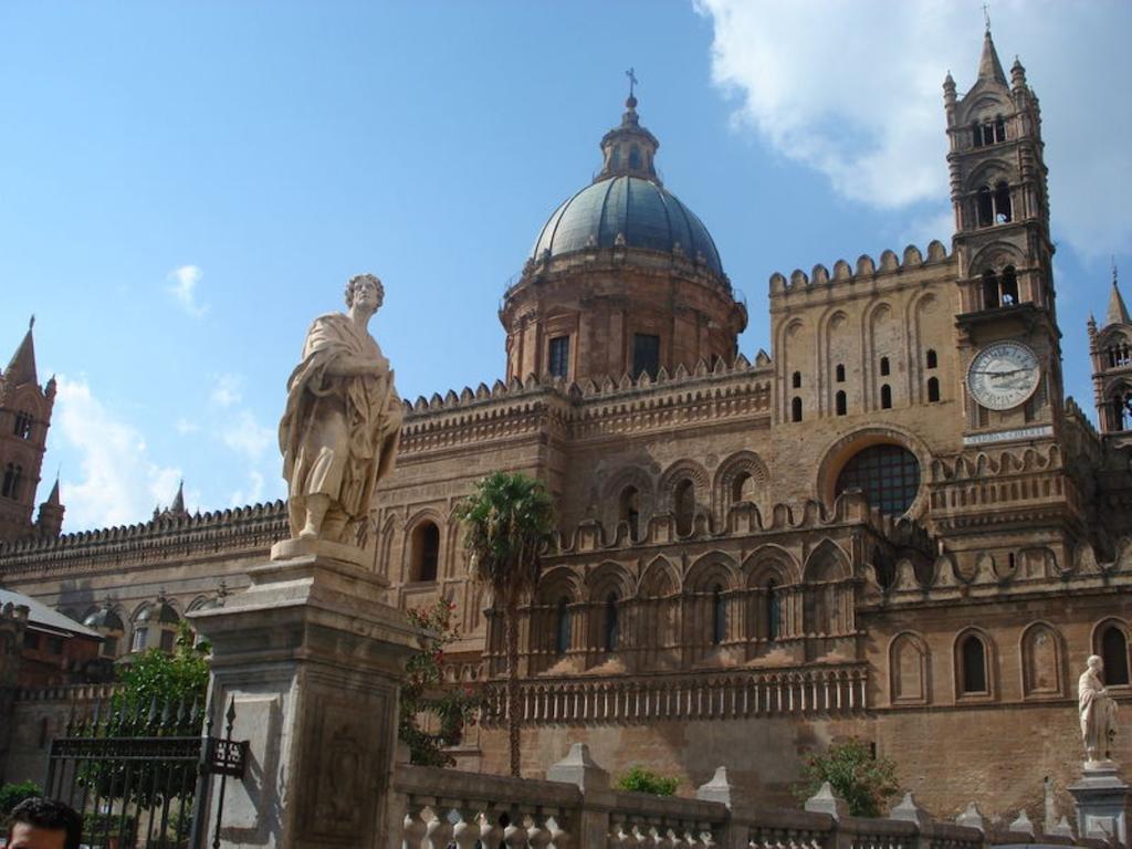 La Palazzina Di Cagliostro Apartment Palermo Ruang foto