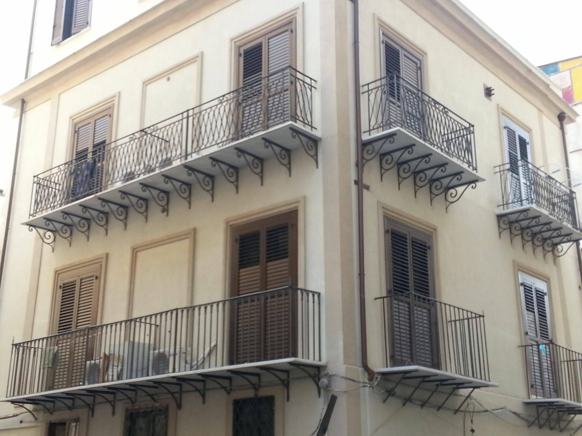 La Palazzina Di Cagliostro Apartment Palermo Bagian luar foto